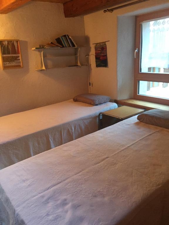 Rustico Cadrobi 20 room 4